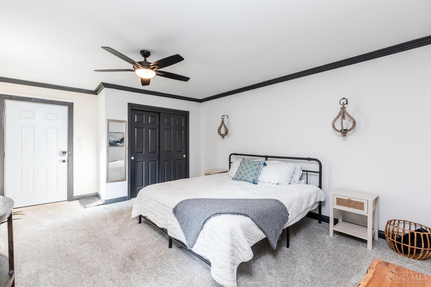 4559 Smith Road Property Photo 15