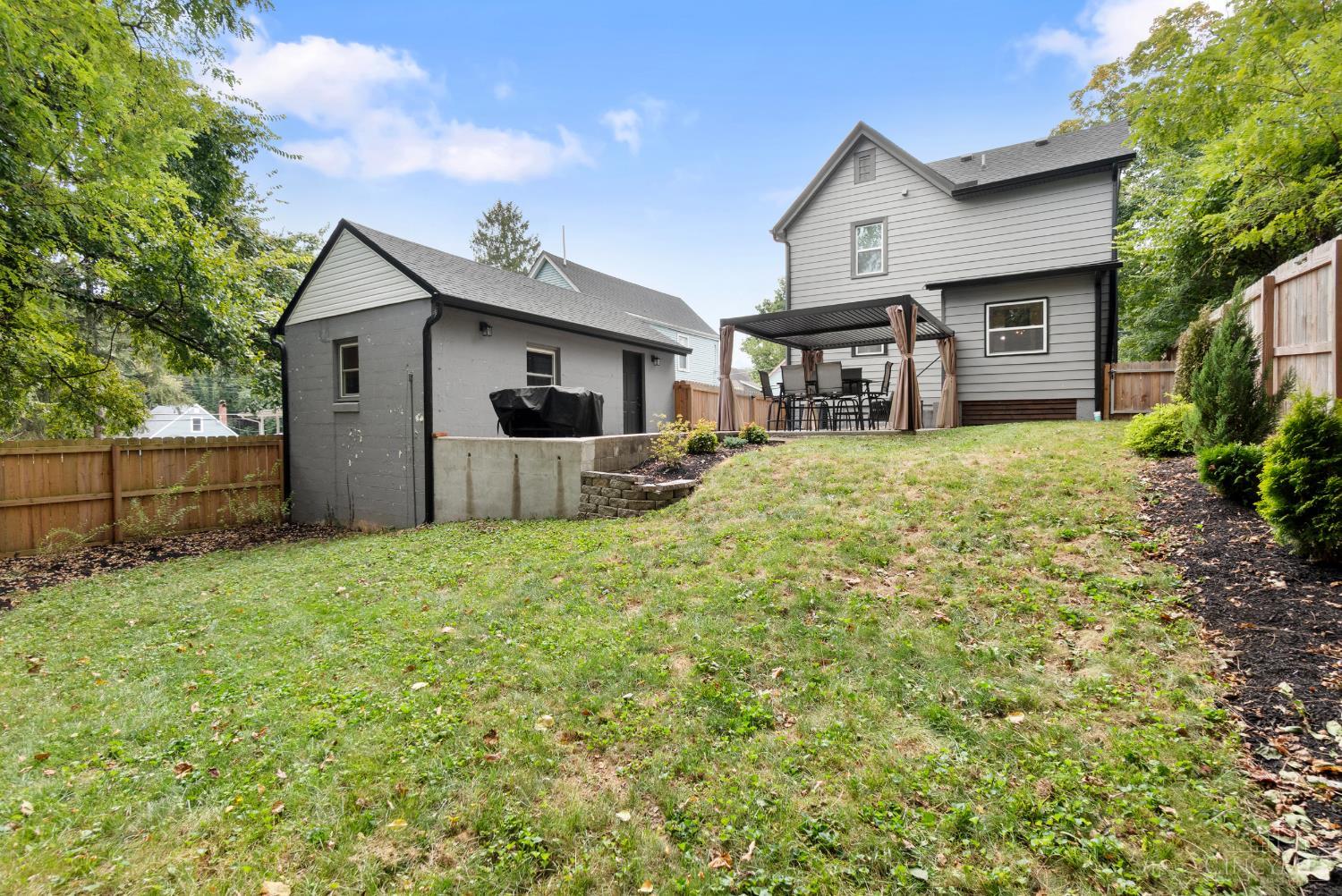 4610 Winona Terrace Property Photo 31