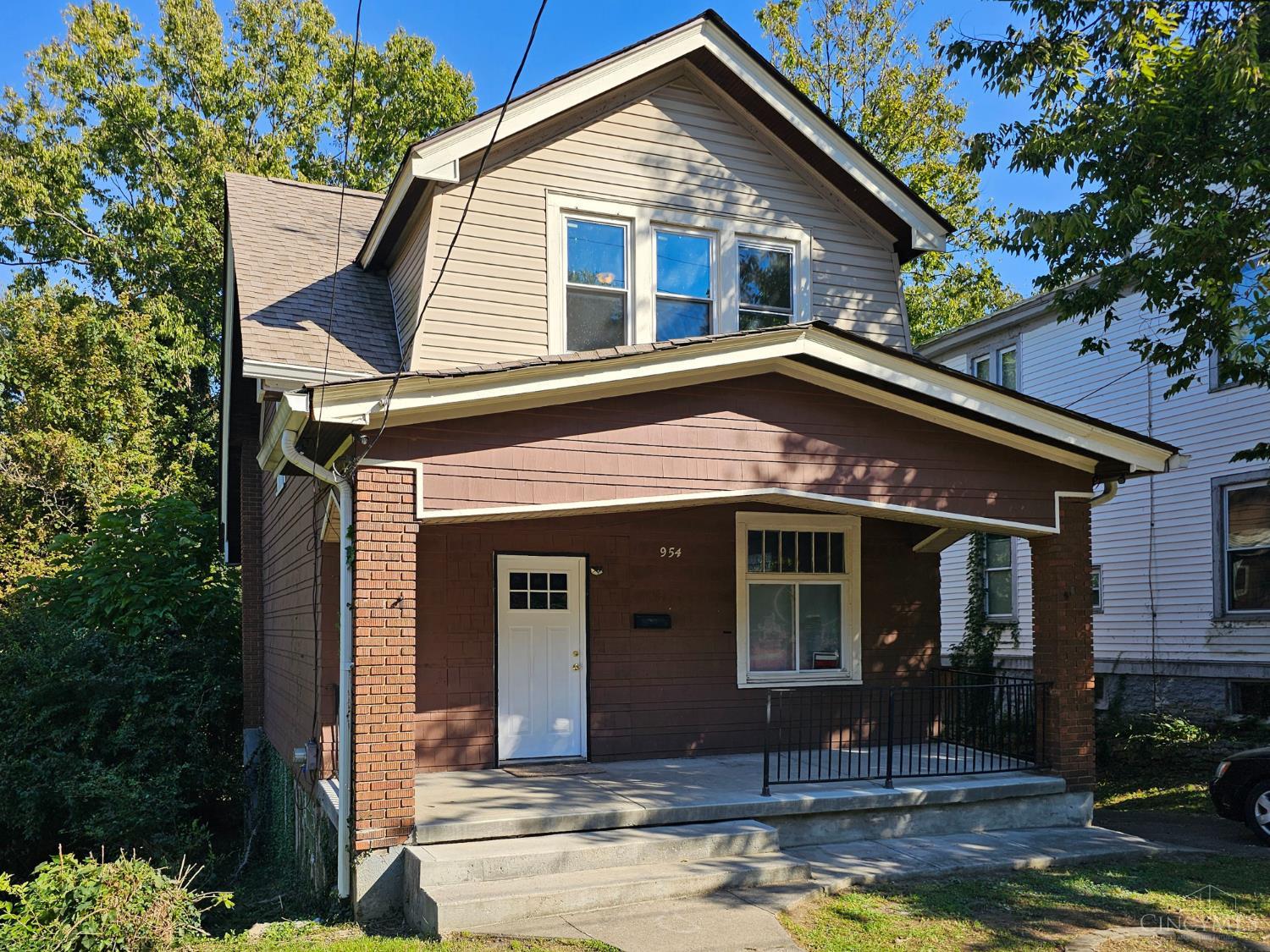 954 Elberon Avenue Property Photo 3