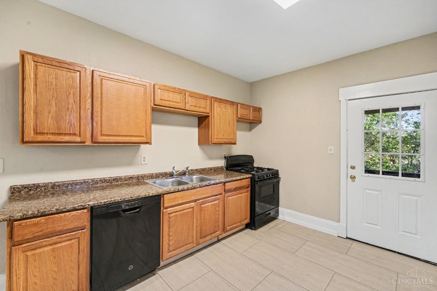 954 Elberon Avenue Property Photo 7