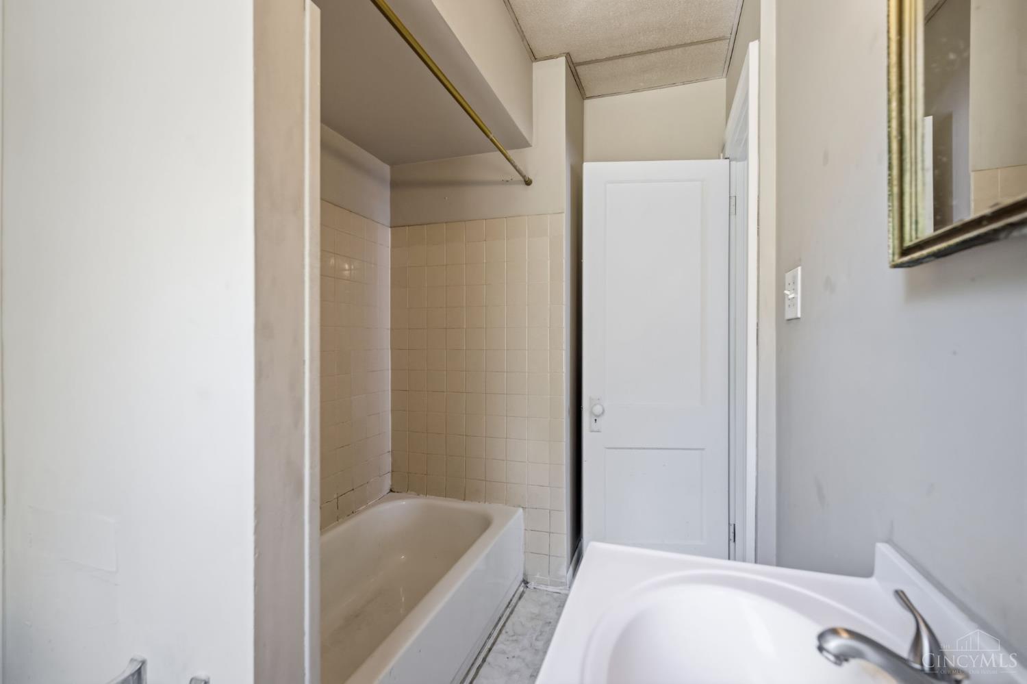 4526 Clearview Avenue Property Photo 19