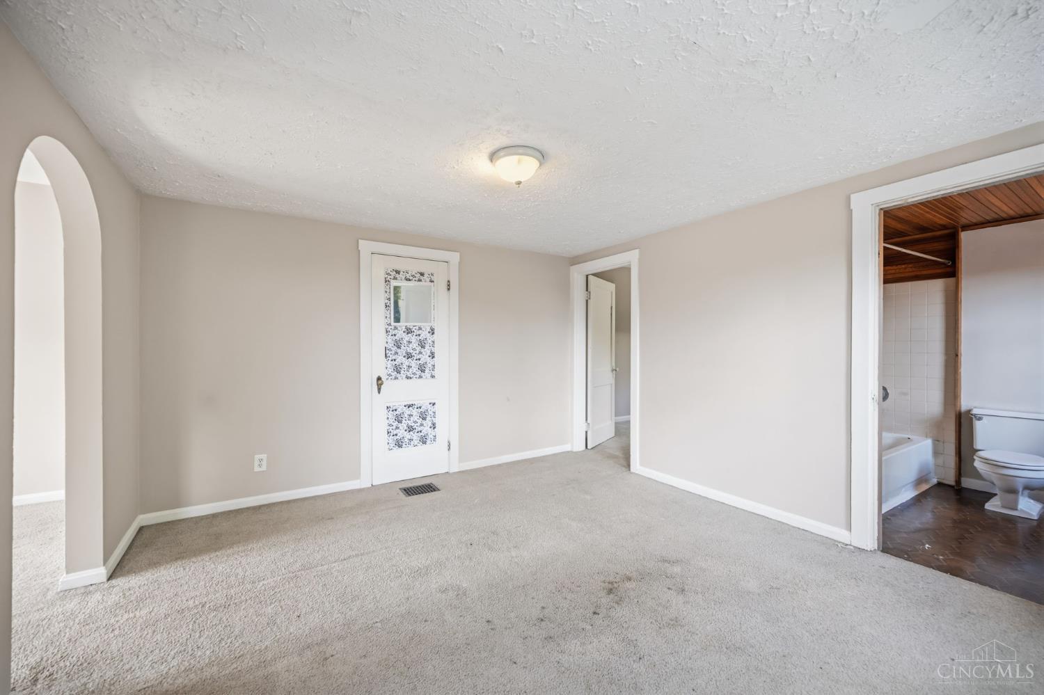 4526 Clearview Avenue Property Photo 49
