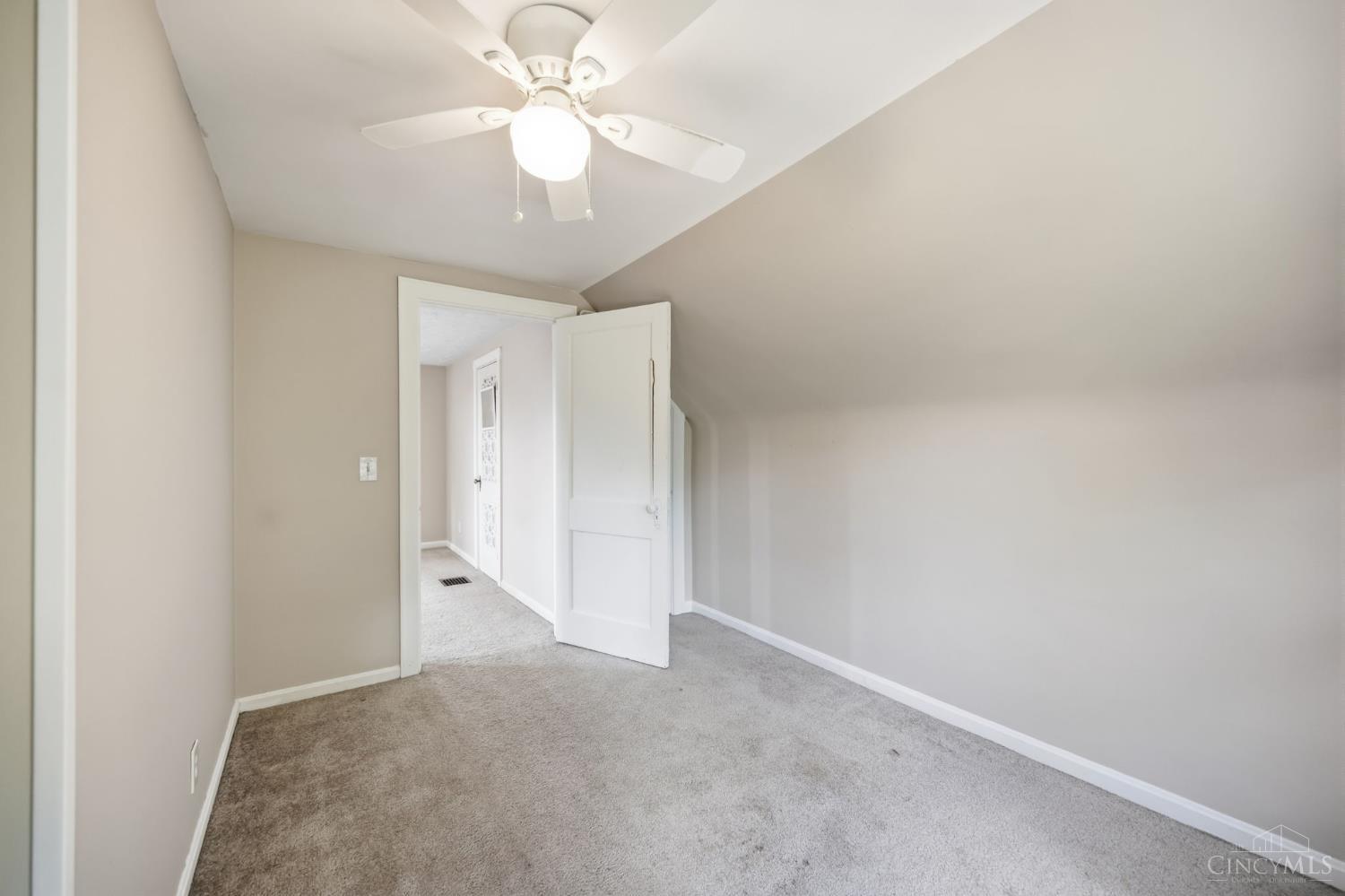 4526 Clearview Avenue Property Photo 53