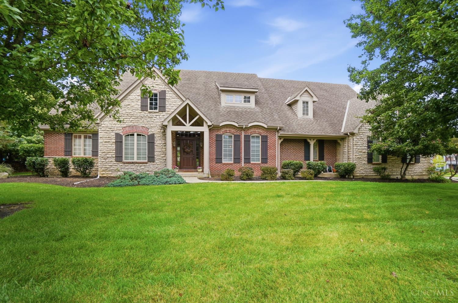 819 River Forest Drive Property Photo 1
