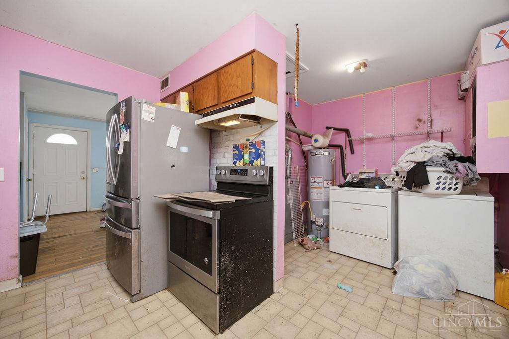 588 Valleyview Drive Property Photo 9