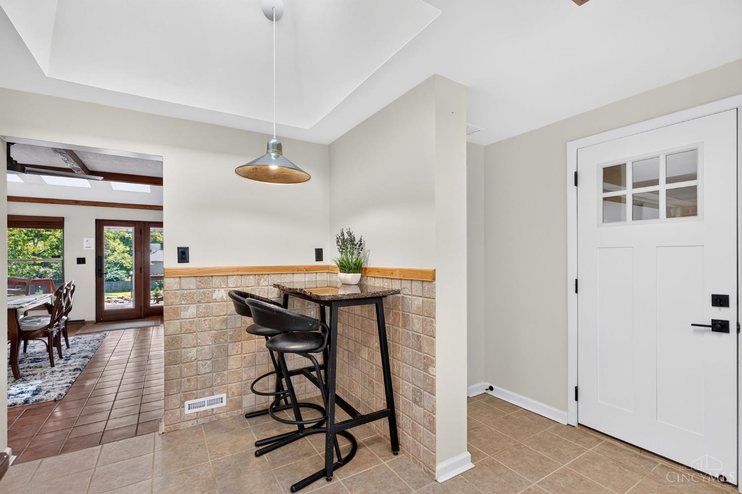 7877 State Road Property Photo 19