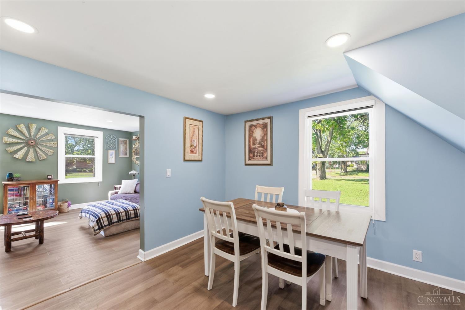 366 Wayne Avenue Property Photo 10