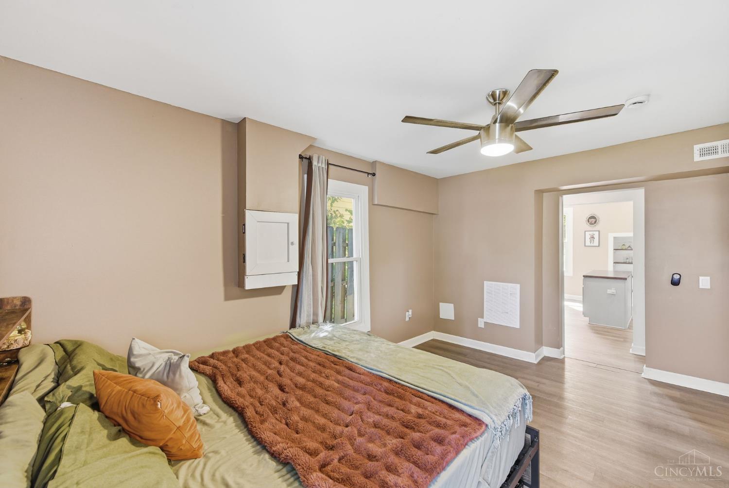 366 Wayne Avenue Property Photo 19
