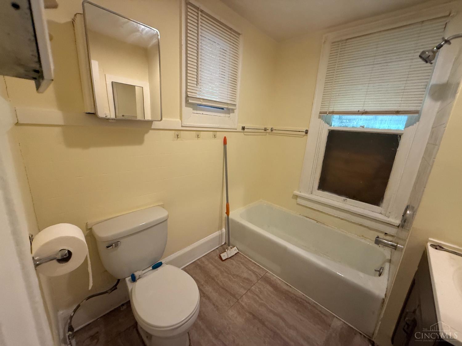 4321 Hays Avenue Property Photo 10