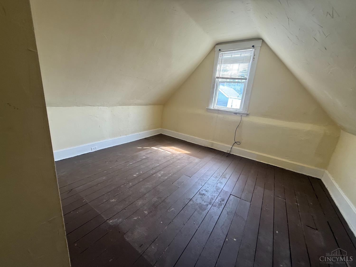 4321 Hays Avenue Property Photo 14