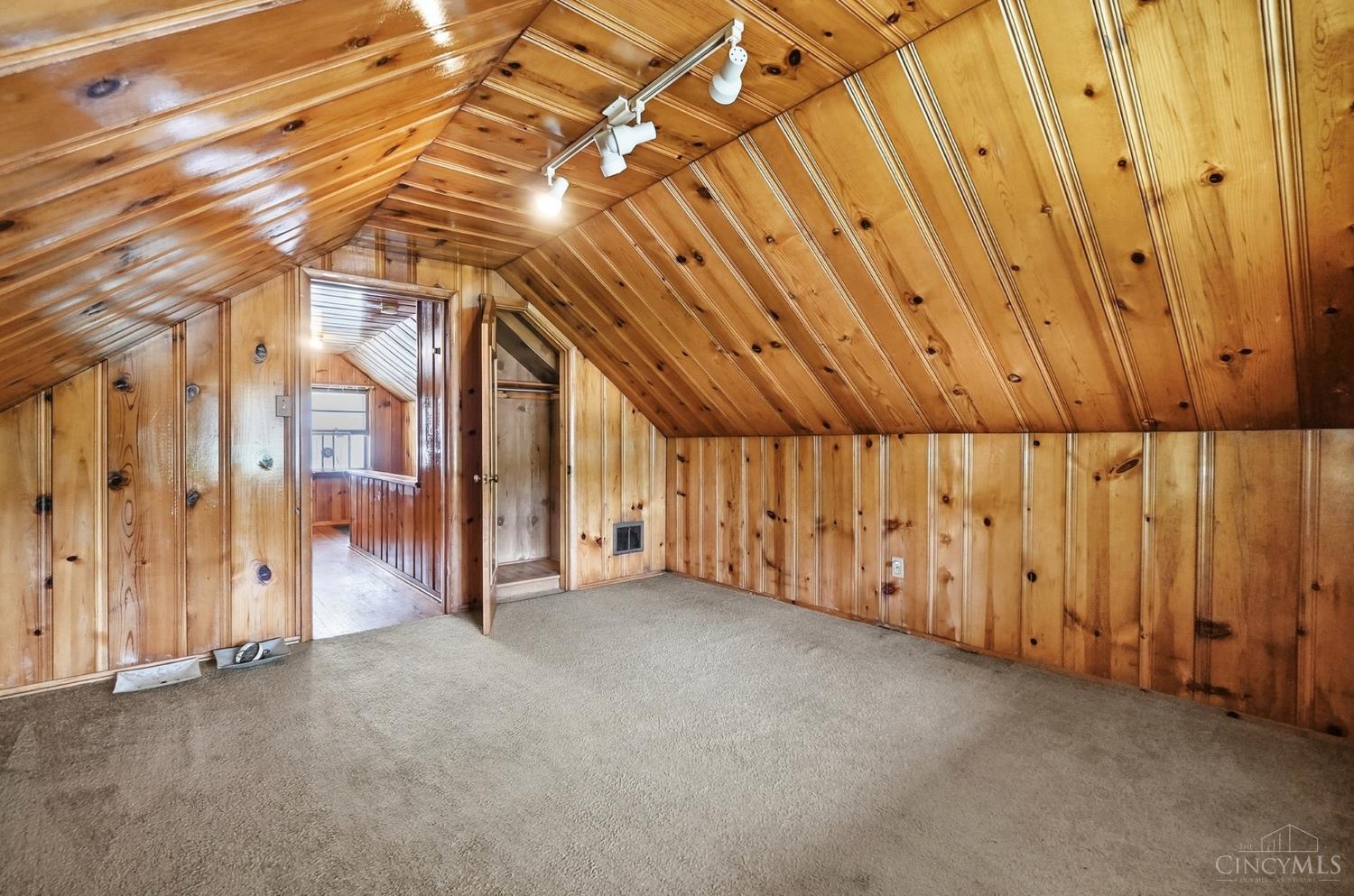 201 Hayden Avenue Property Photo 27