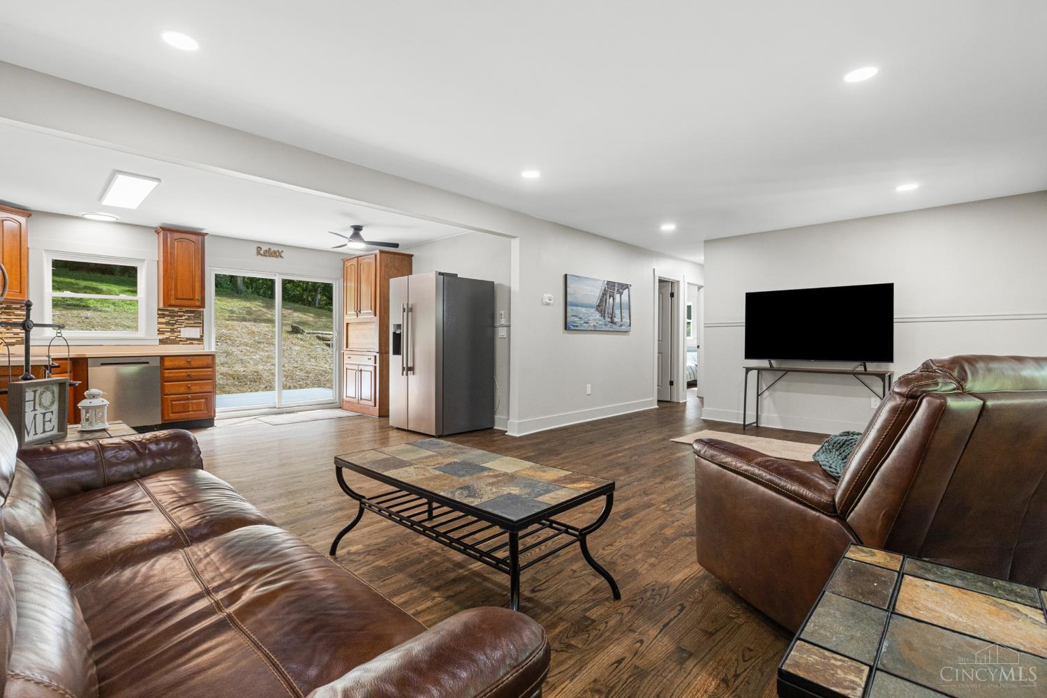 892 Happy Lane Property Photo 19