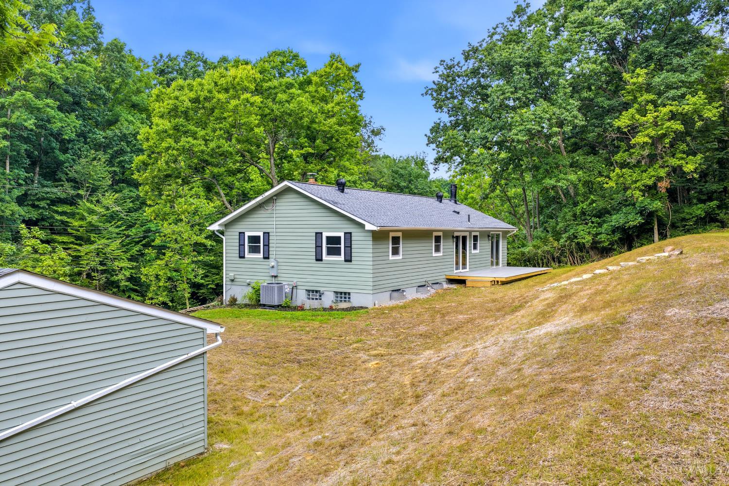 892 Happy Lane Property Photo 39