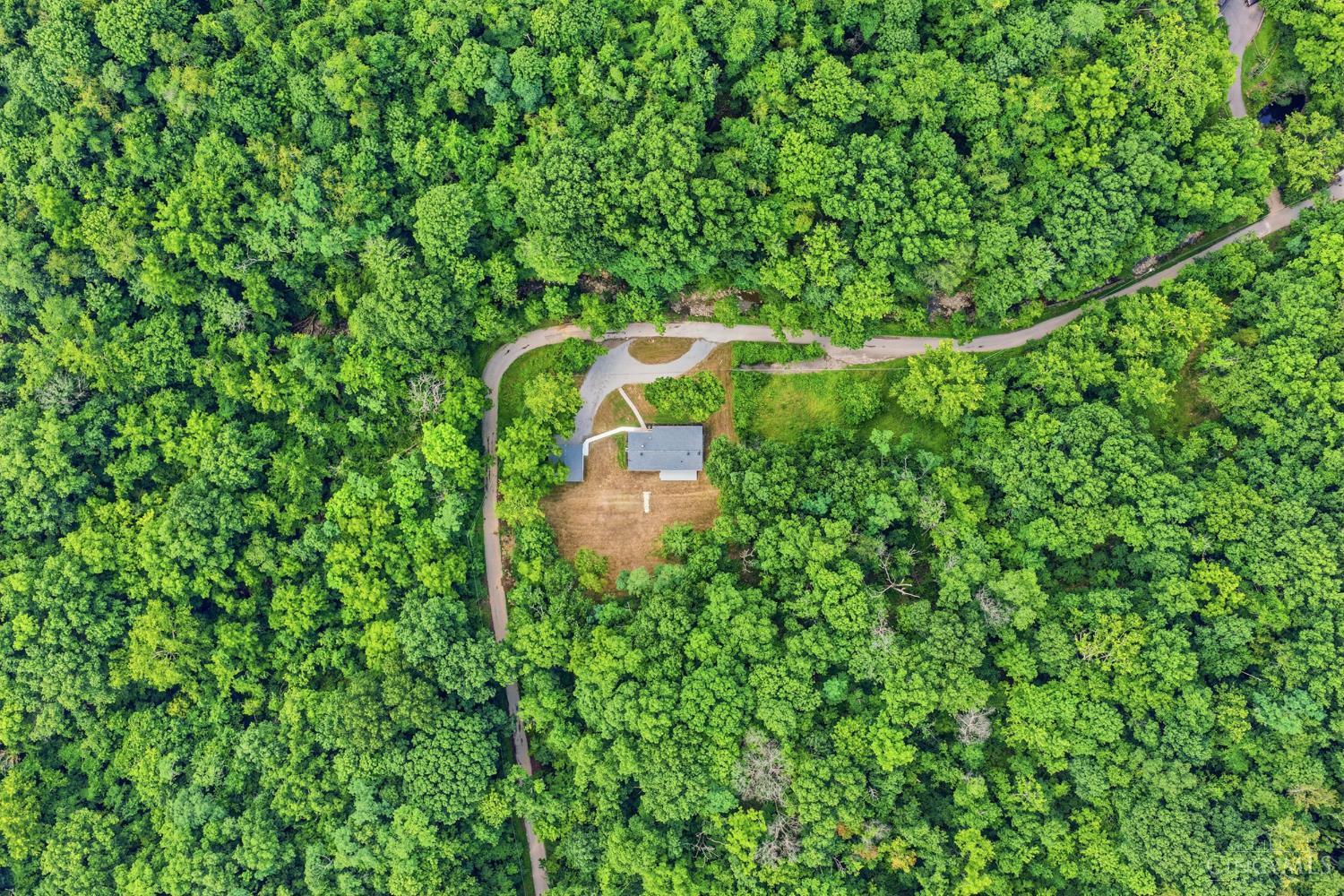 892 Happy Lane Property Photo 44