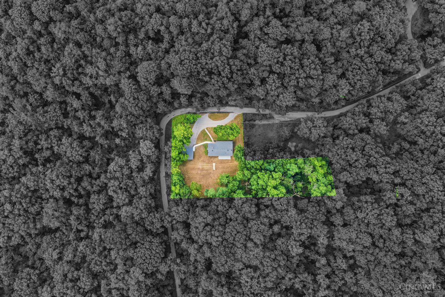 892 Happy Lane Property Photo 45