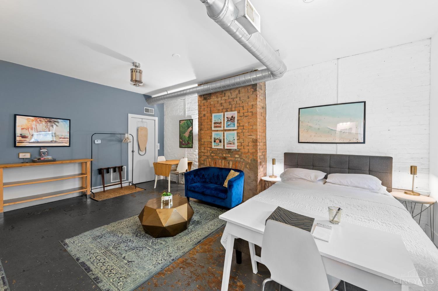 E 16 Thirteenth Street Property Photo 24