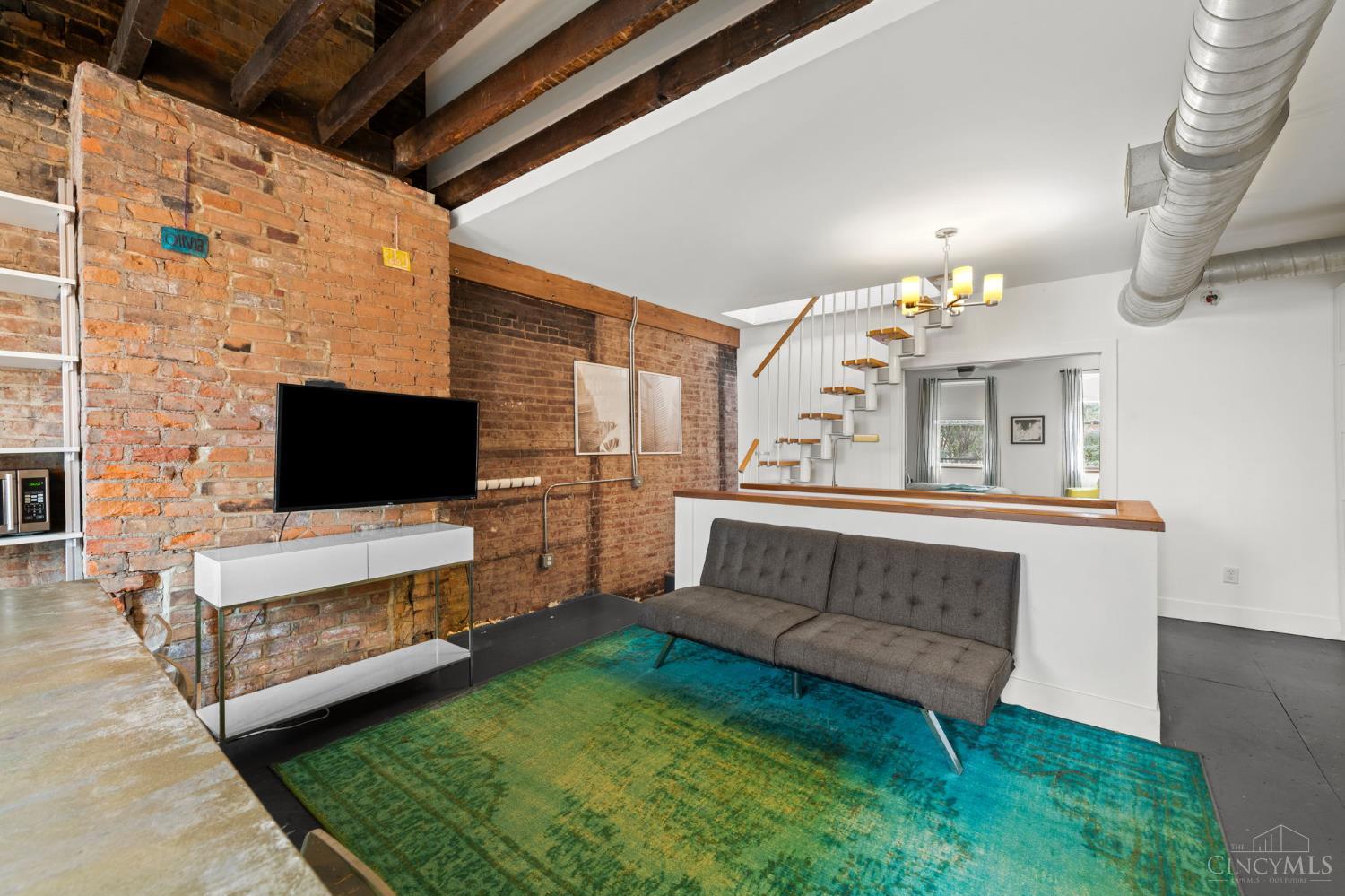 E 16 Thirteenth Street Property Photo 33