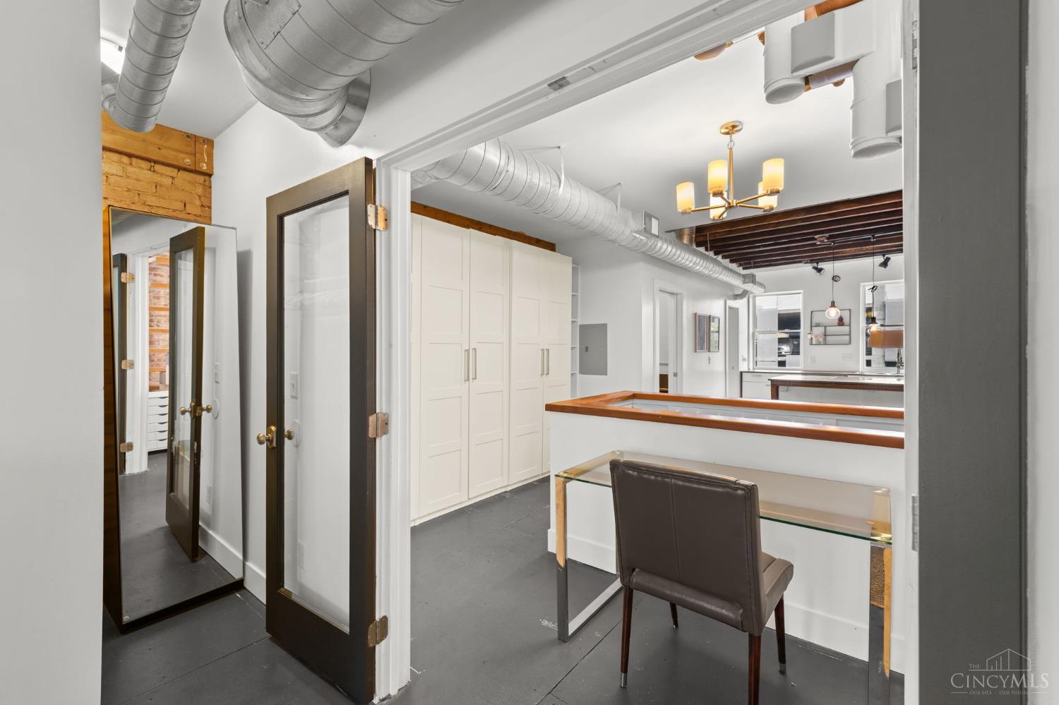 E 16 Thirteenth Street Property Photo 36