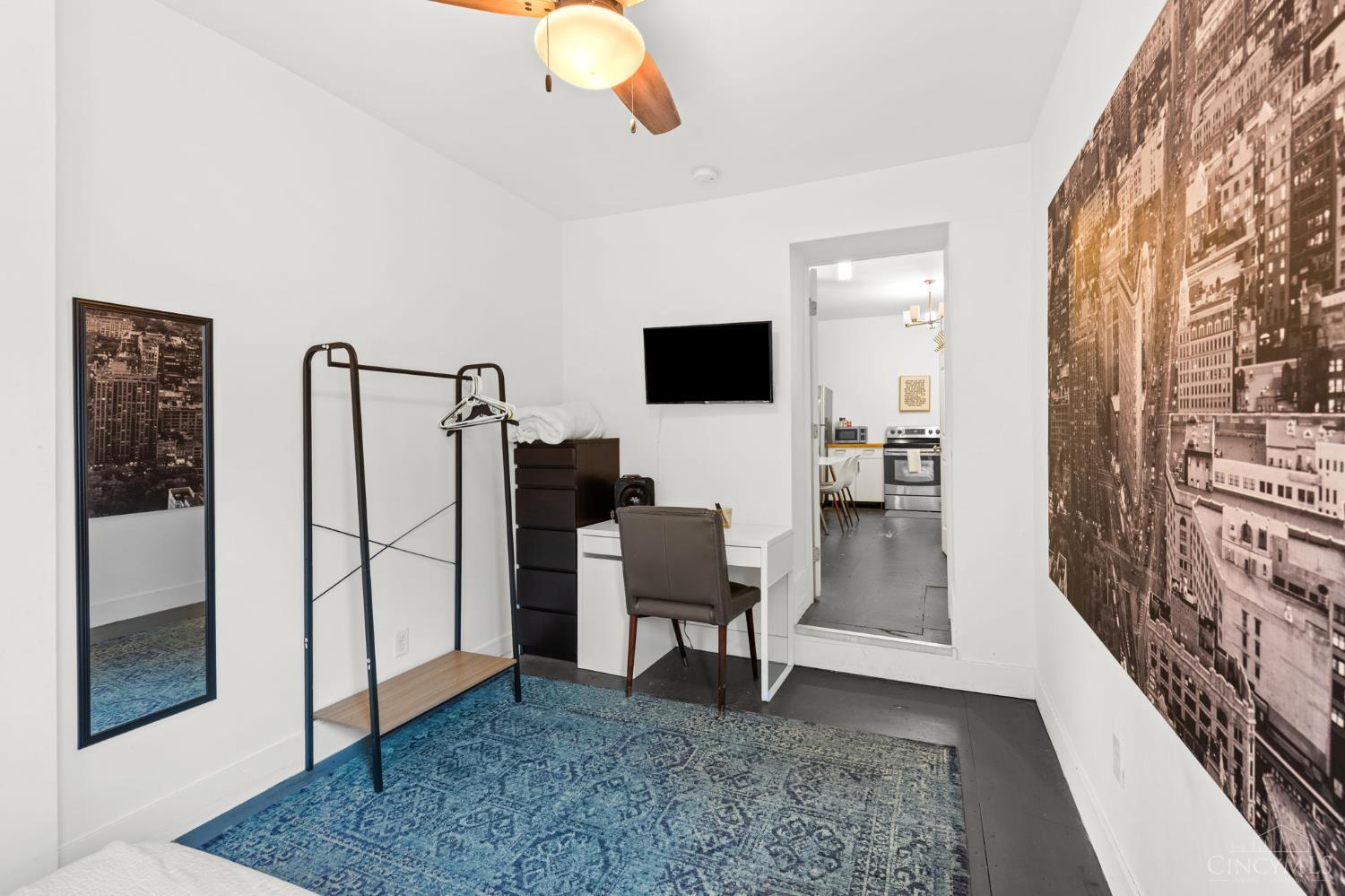 E 16 Thirteenth Street Property Photo 48