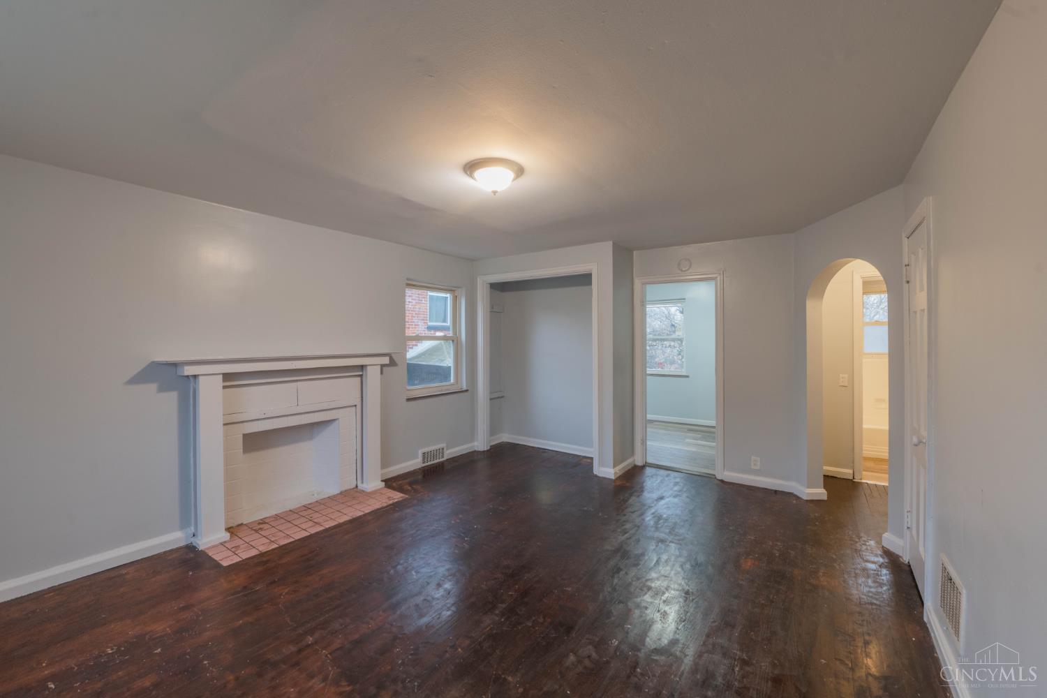 735 Elberon Avenue Property Photo 3