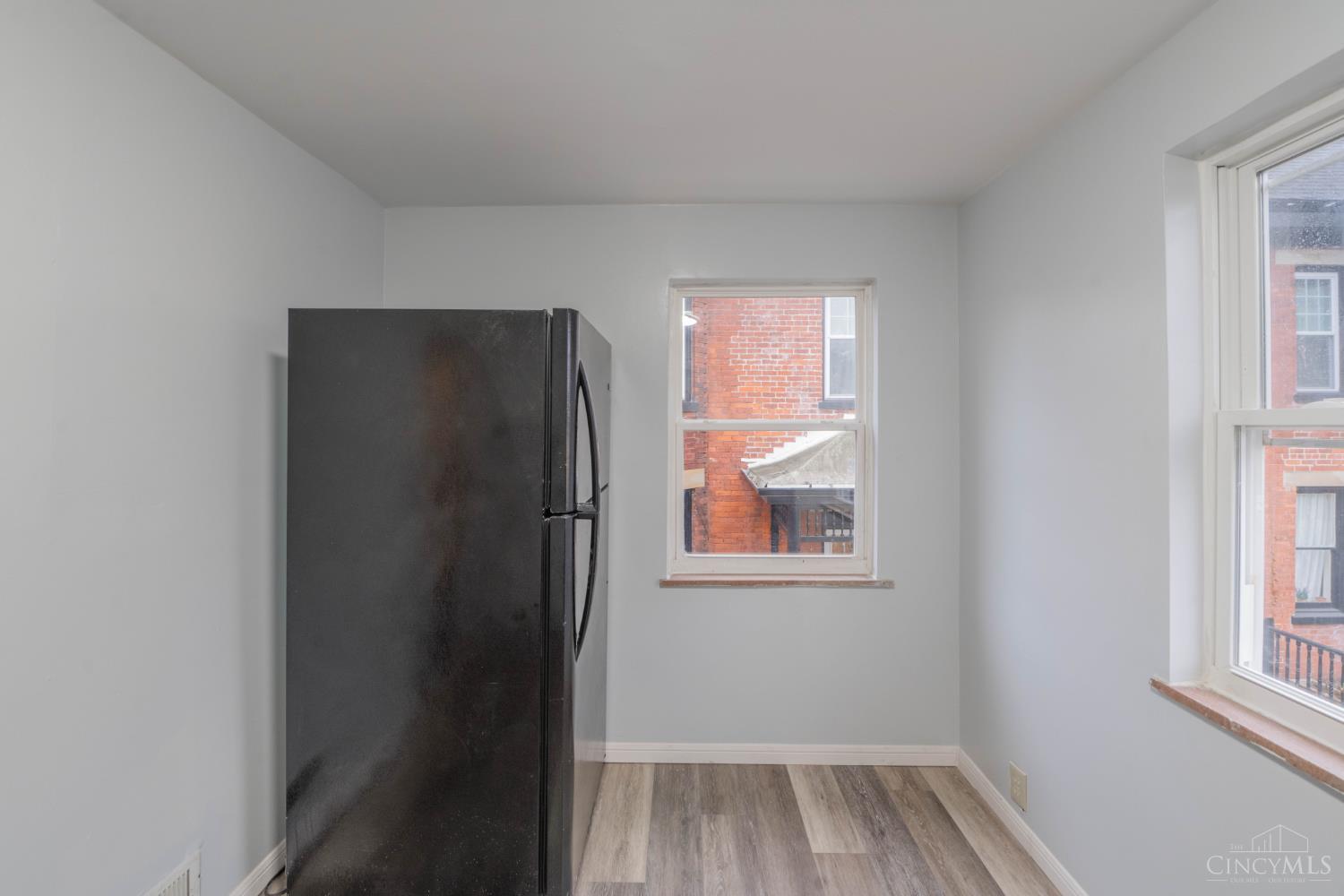 735 Elberon Avenue Property Photo 8