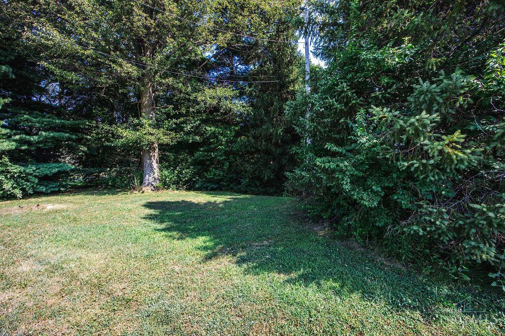 Greentree Road Property Photo 5