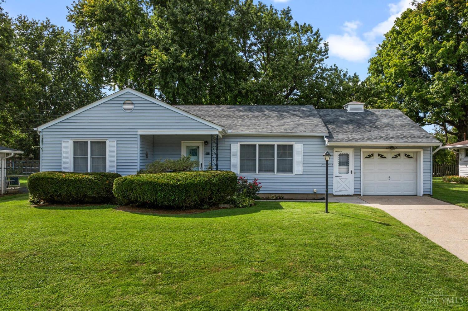731 Crestview Drive Property Photo 1