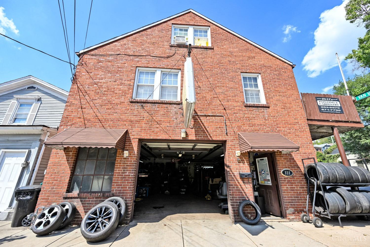 333 Stanley Avenue Property Photo 1