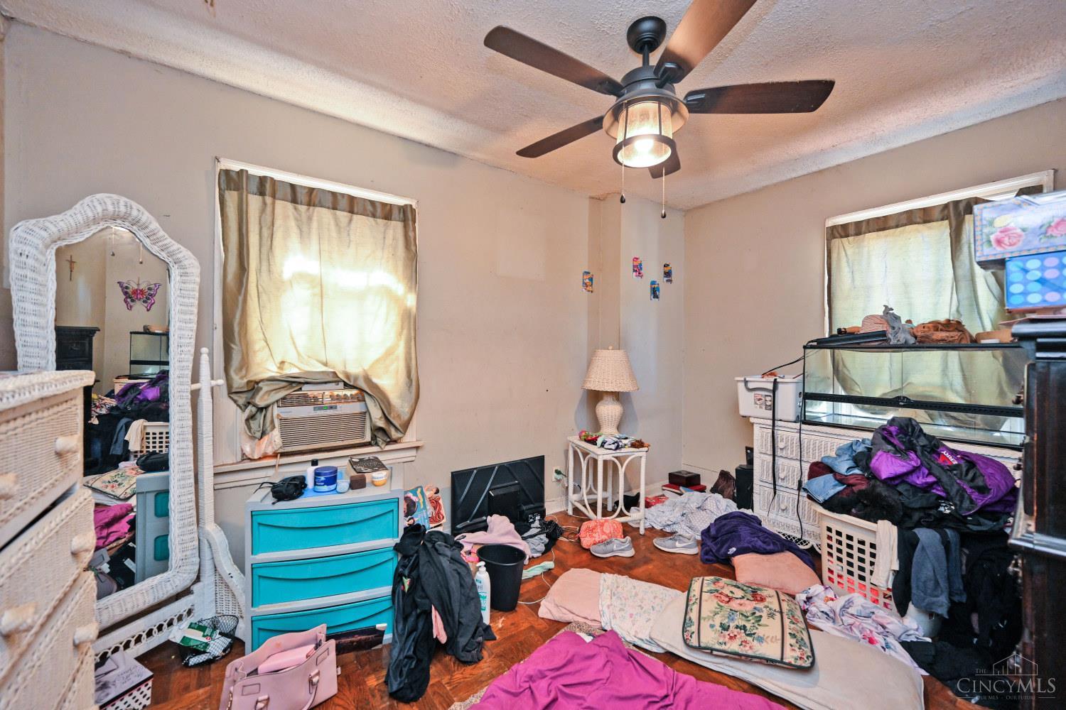 333 Stanley Avenue Property Photo 23