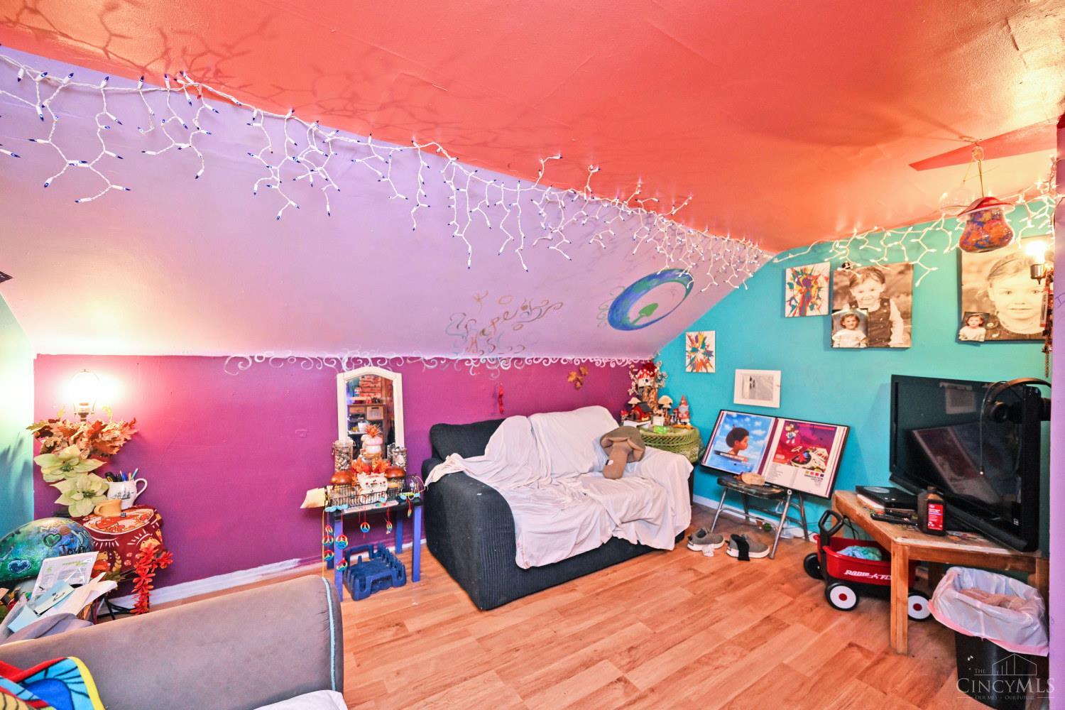 333 Stanley Avenue Property Photo 35