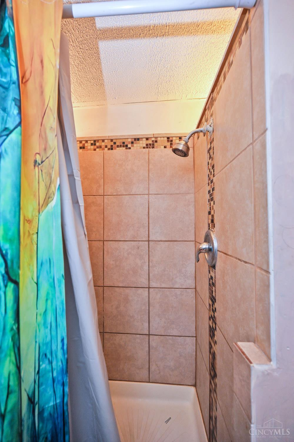 333 Stanley Avenue Property Photo 38