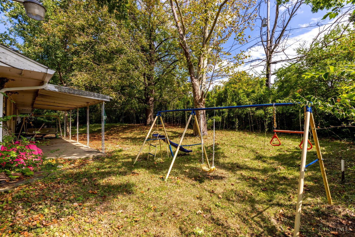 66 Windsor Drive Property Photo 6