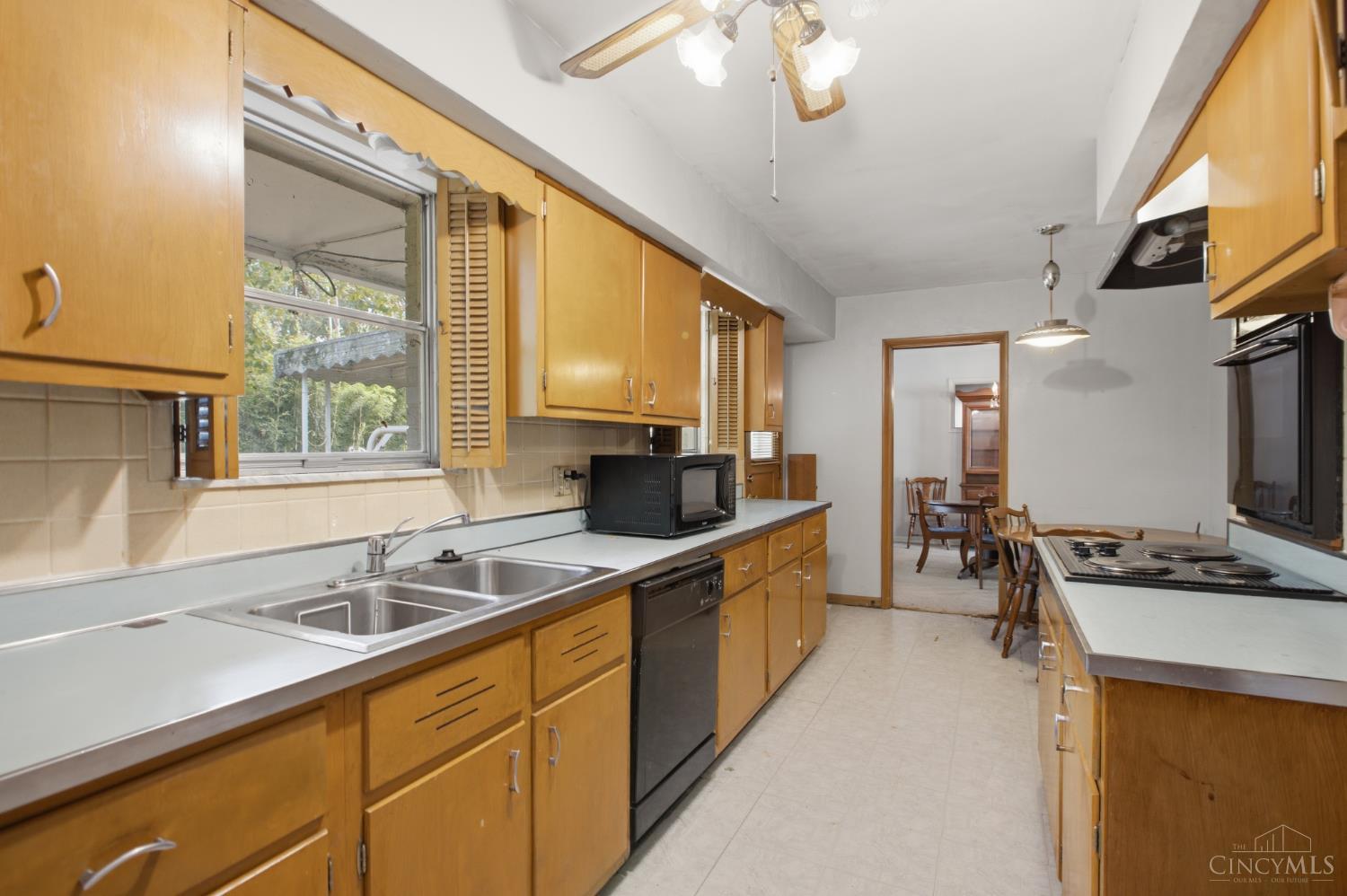 66 Windsor Drive Property Photo 21