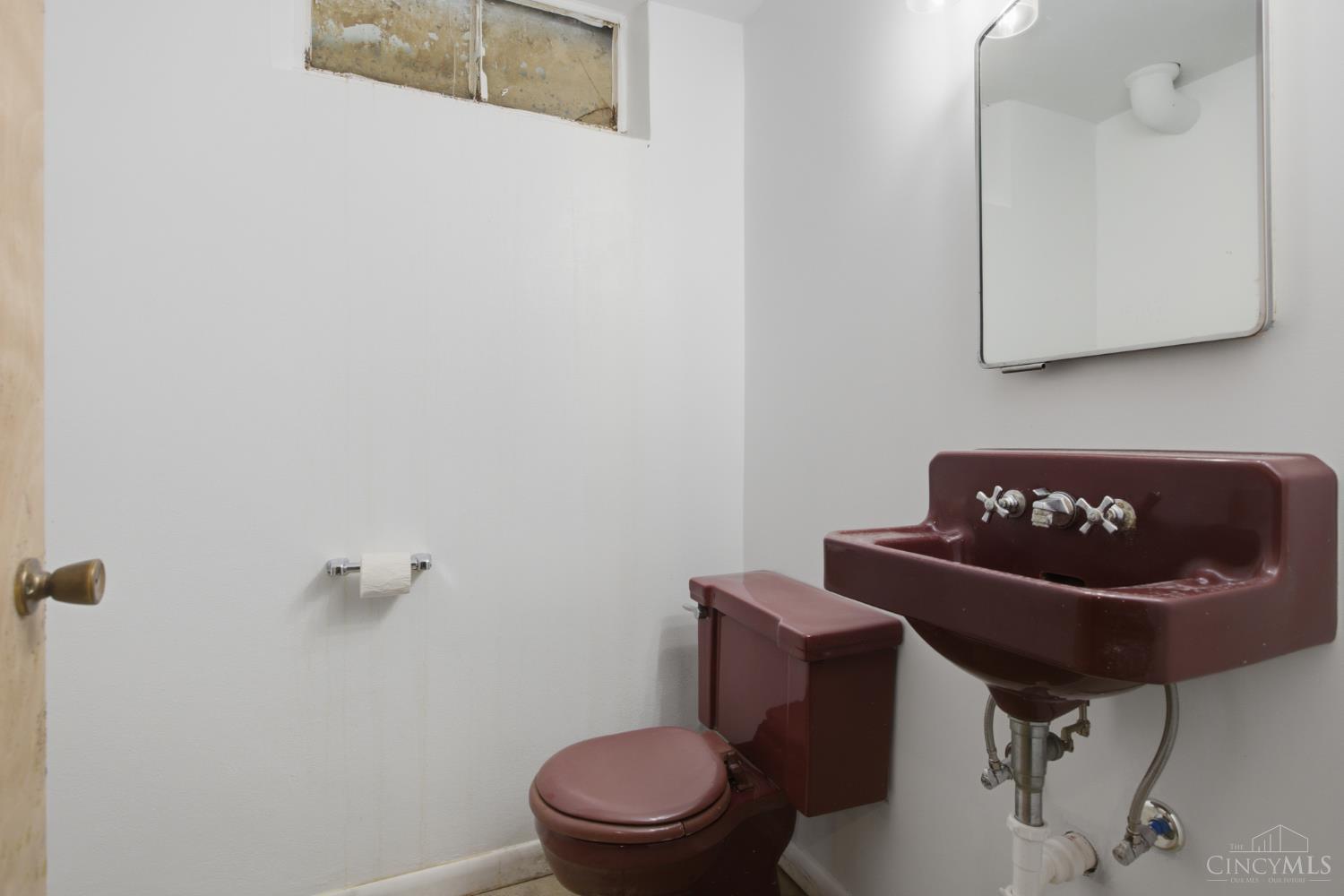 66 Windsor Drive Property Photo 36