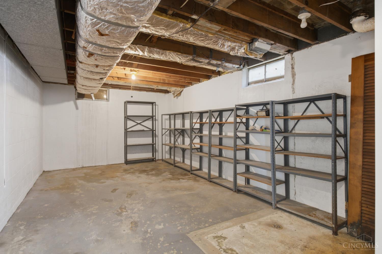 66 Windsor Drive Property Photo 38