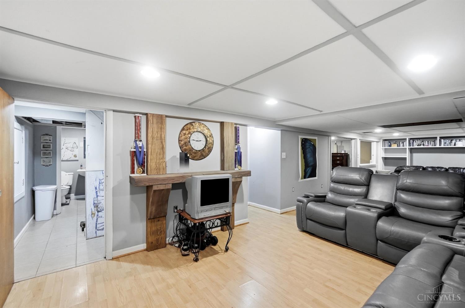 1209 Joe Nuxhall Boulevard Property Photo 9