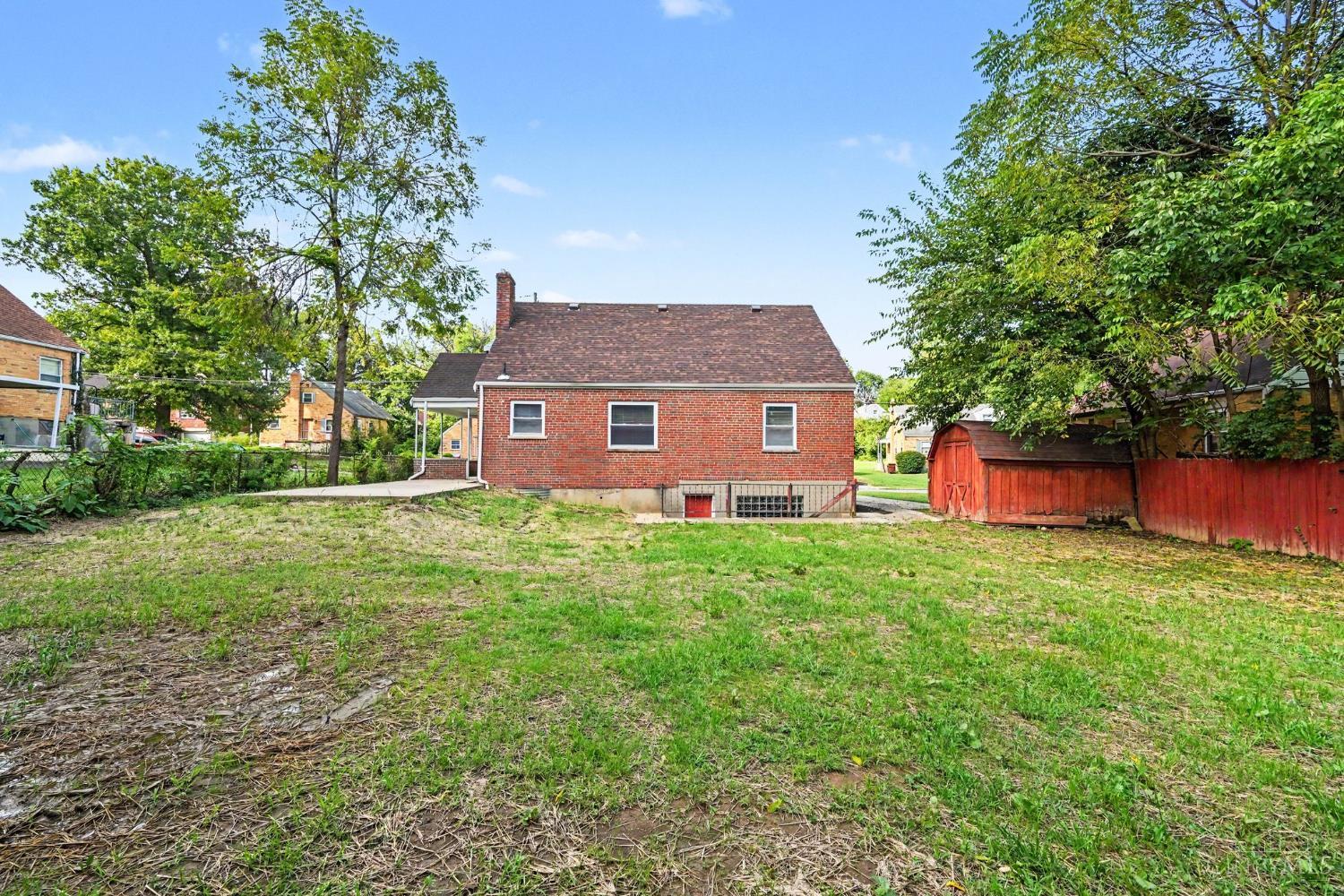 2837 Sheldon Avenue Property Photo 2