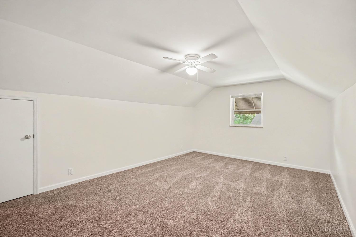 2837 Sheldon Avenue Property Photo 17