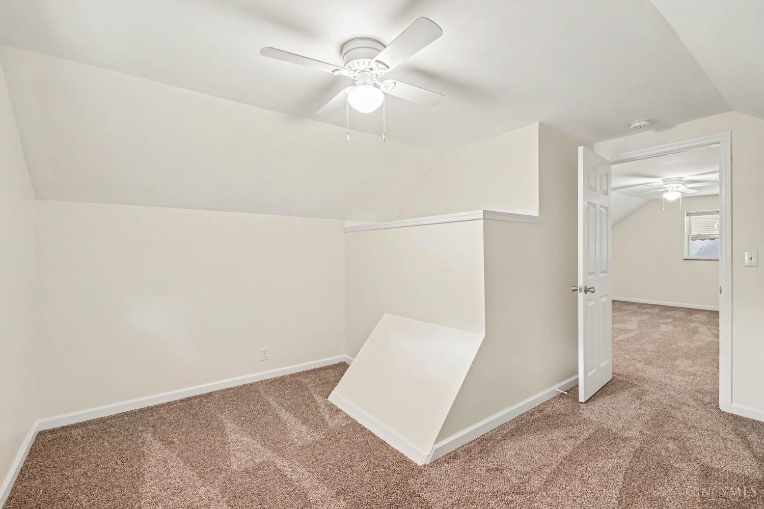 2837 Sheldon Avenue Property Photo 18