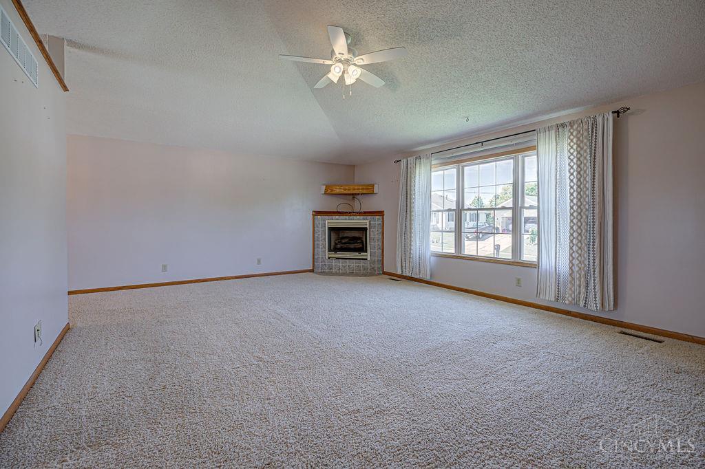 40 Thornhill Drive Property Photo 2