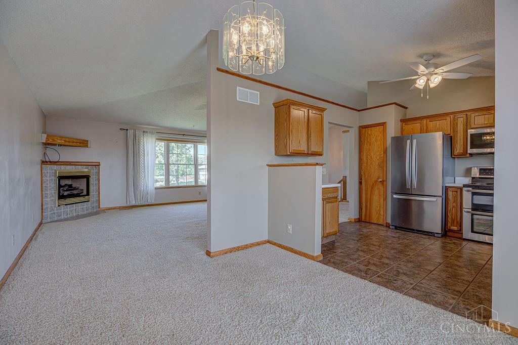 40 Thornhill Drive Property Photo 7