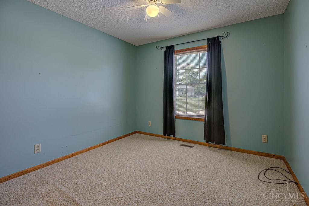 40 Thornhill Drive Property Photo 13
