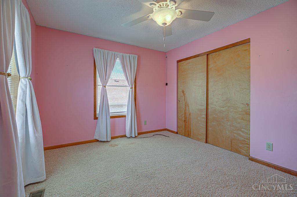 40 Thornhill Drive Property Photo 16