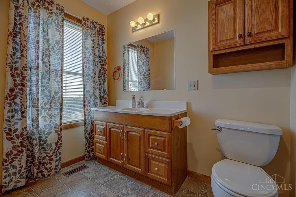 40 Thornhill Drive Property Photo 19