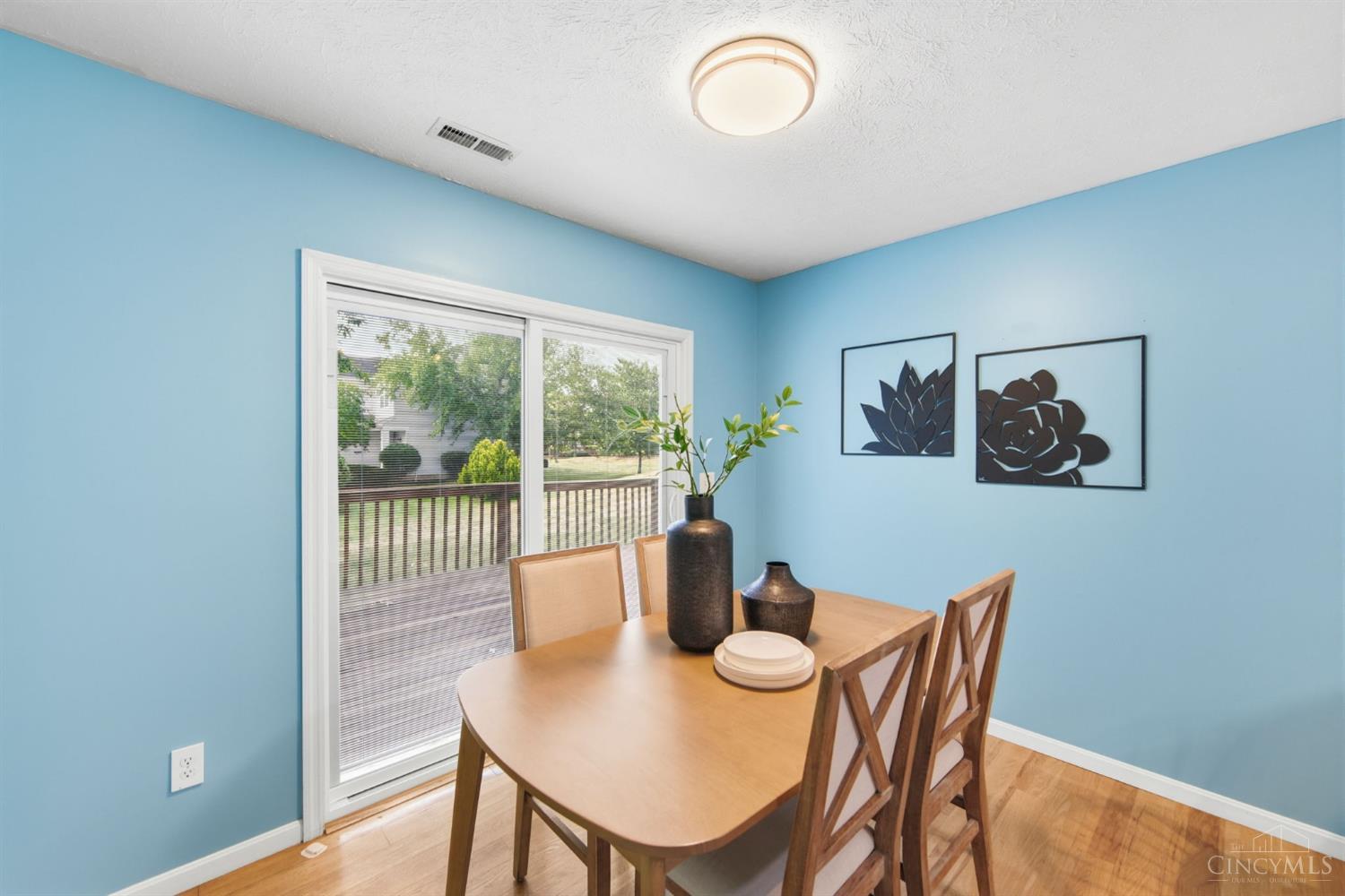 6433 Eagleview Drive Property Photo 14