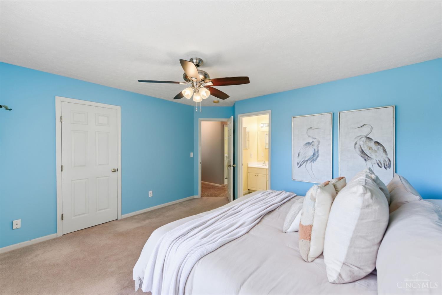6433 Eagleview Drive Property Photo 18