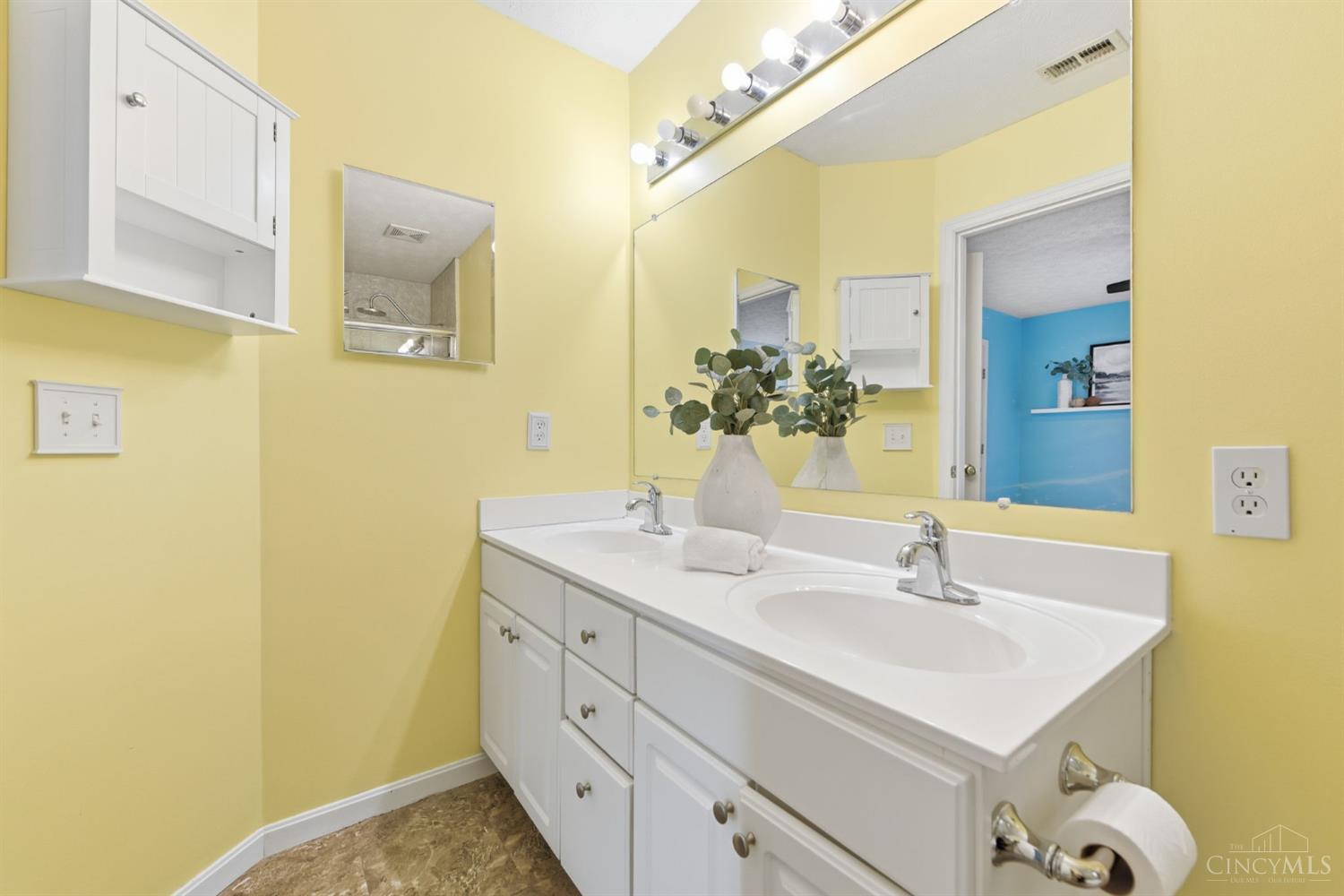 6433 Eagleview Drive Property Photo 19