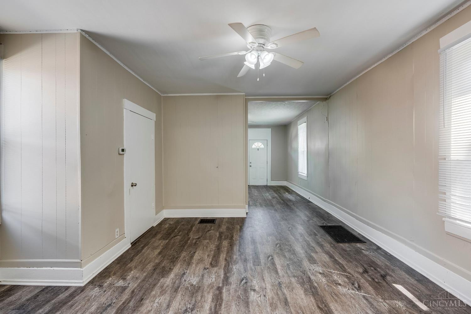 3715 Drake Avenue Property Photo 9
