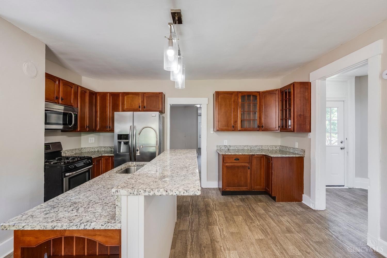 3715 Drake Avenue Property Photo 13