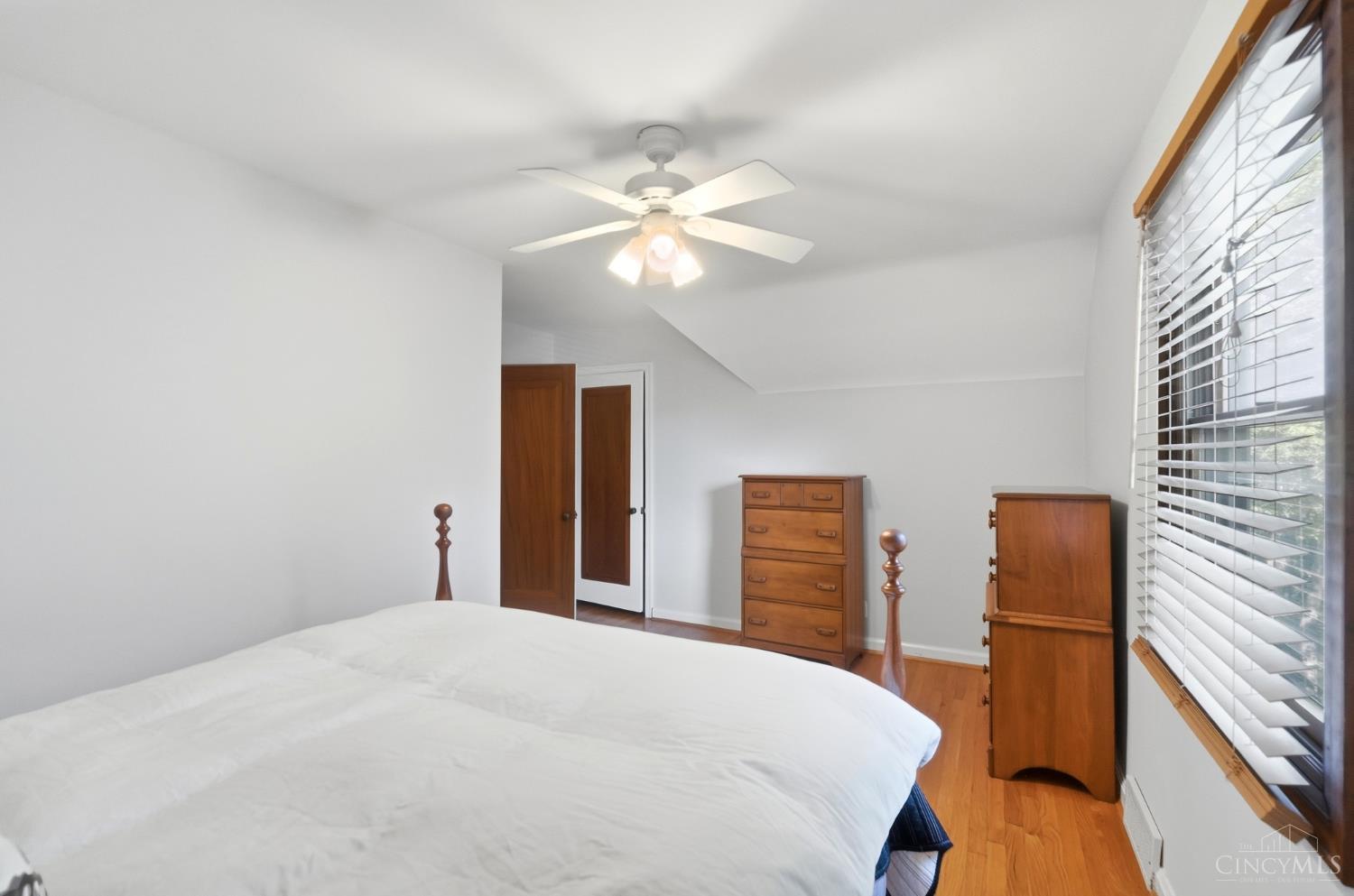 2898 Temple Avenue Property Photo 37